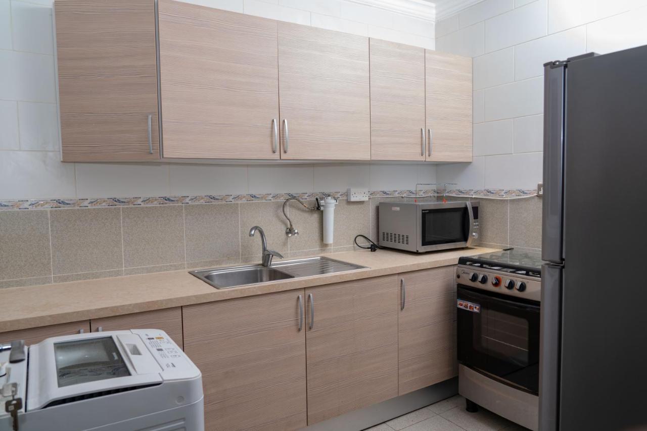 Zodiac Hotel Apartments Fahaheel Kuwait City Ngoại thất bức ảnh