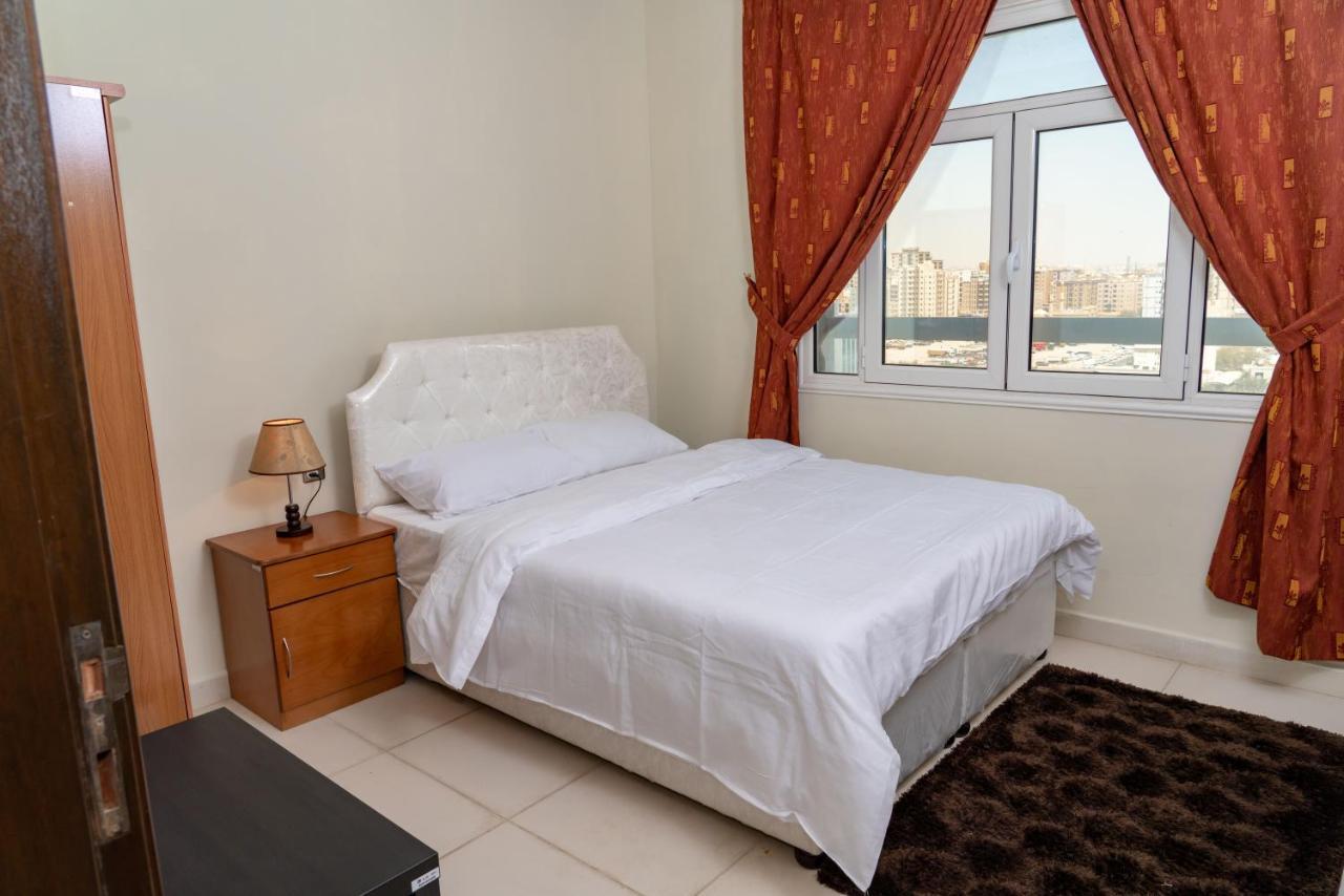 Zodiac Hotel Apartments Fahaheel Kuwait City Ngoại thất bức ảnh